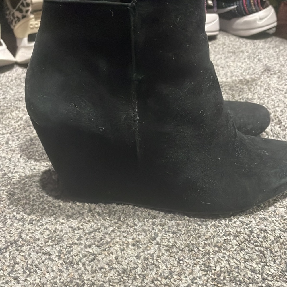 Booties - Picture 4 of 6